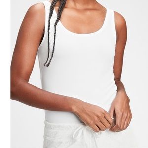 NWT GAP Sleeveless Scoop Neck Bodysuit White
